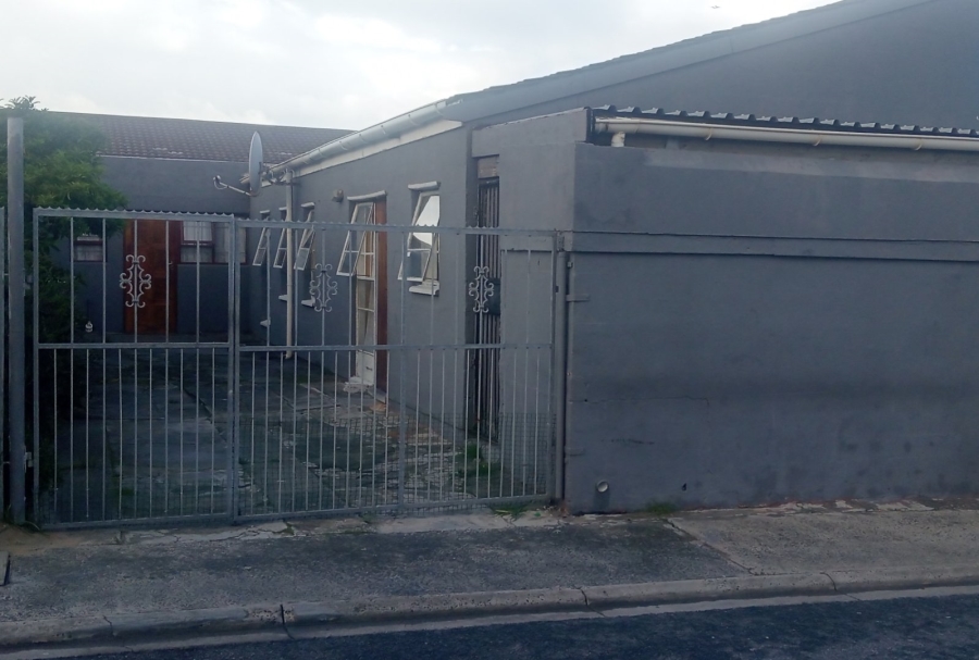 3 Bedroom Property for Sale in Eastridge Western Cape
